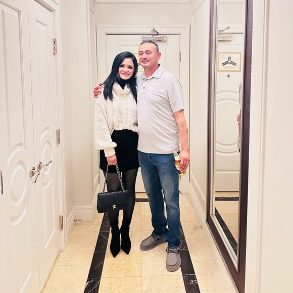 Chanel Classic Double Flap Bag Quilted Lambskin Medium Black - Picture 16 of 16